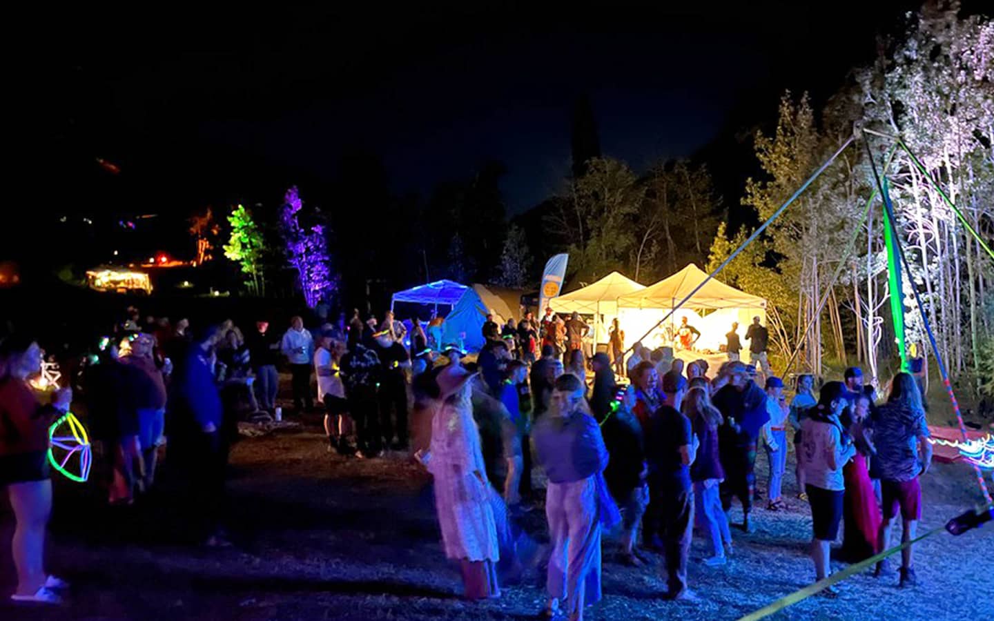 Night Crowd